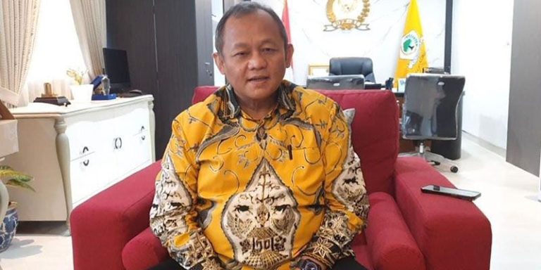 Adies Kadir Sudah Mundur dari Golkar