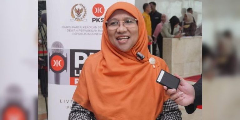 Harga Tiket Penerbangan Domestik Mahal Bikin Masyarakat Makin Sulit