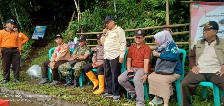 Tebar Benih Ikan, Langkah Nyata Pramuka Sokaraja Jaga Ekosistem Sungai