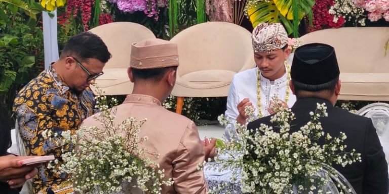 Wakil Rakyat jadi Saksi