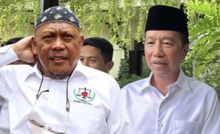 Eggi Sudjana dan Jokowi Saling Sebut Hebat