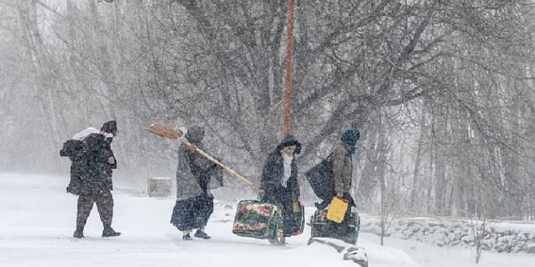 Badai Salju dan Hujan Deras Tewaskan 61 Orang di Afghanistan