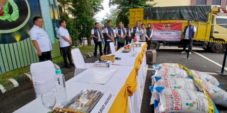 Polisi Bongkar Penyelewengan Pupuk Bersubsidi