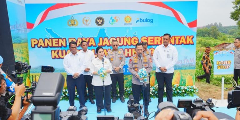 Kapolri Pimpin Panen Raya Jagung Wujudkan Ambisi Prabowo