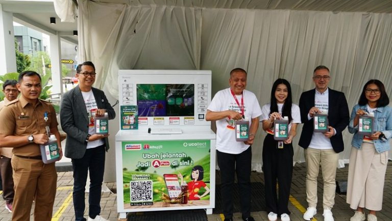 Alfamart Hadirkan 100 UCOllect Box, Permudah Setor Minyak Jelantah lewat Integrasi Alfagift UCOllect : Okezone Economy