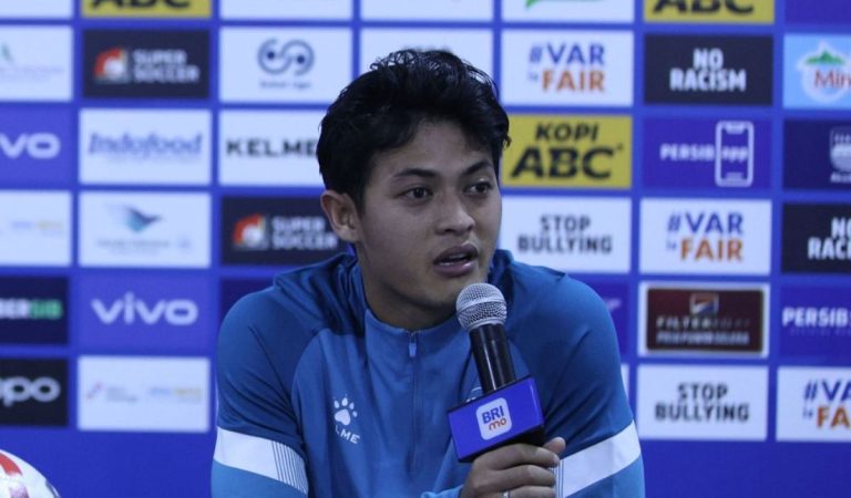 Sebut Super League Tak Mudah, Alfeandra Dewangga Ingin Persib Bandung Jaga Momentum saat Hadapi Persis Solo : Okezone Bola