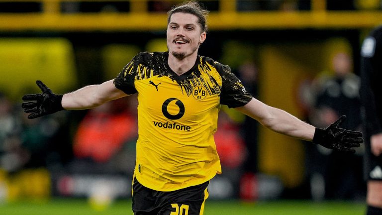 Bahagianya Marcel Sabitzer Usai Bantu Dortmund Bantai Bremen