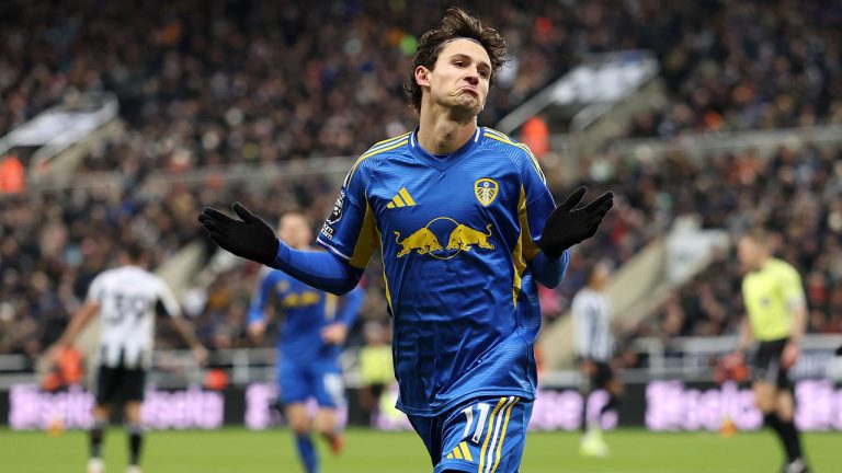 Brenden Aaronson Kecewa Leeds Kalah Dramatis dari Newcastle