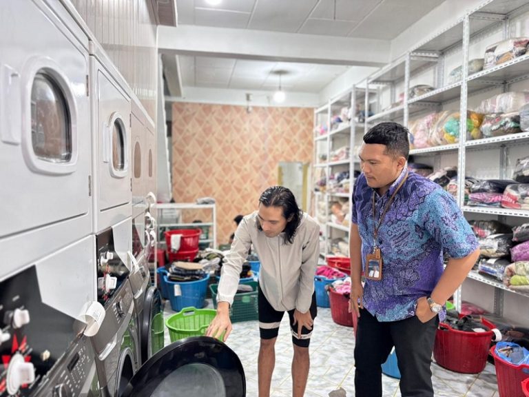 KUR BRI Dorong UMKM Kabanjahe Naik Kelas, dari Usaha Es Buah Jadi Laundry Express : Okezone Economy