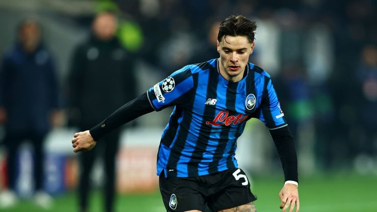 Cari Pengganti Paqueta, West Ham Incar Nicola Zalewski