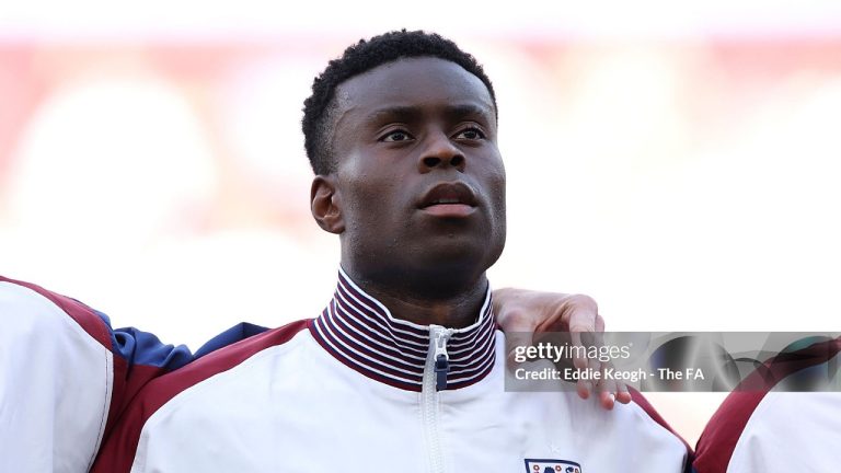 Chelsea Tolak Pulangkan Marc Guehi, Fokus Bek Baru dengan Karakter Berbeda