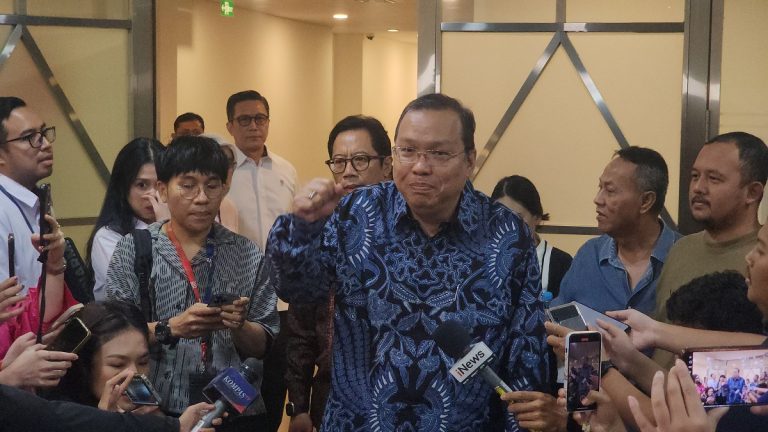 Ini Alasan Mengejutkan Iman Rachman Mundur sebagai Dirut BEI : Okezone Economy