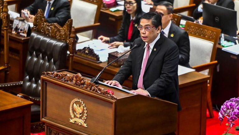 Utut Sebut Bakal Ada Pimpinan Komisi I DPR Masuk Kabinet Prabowo