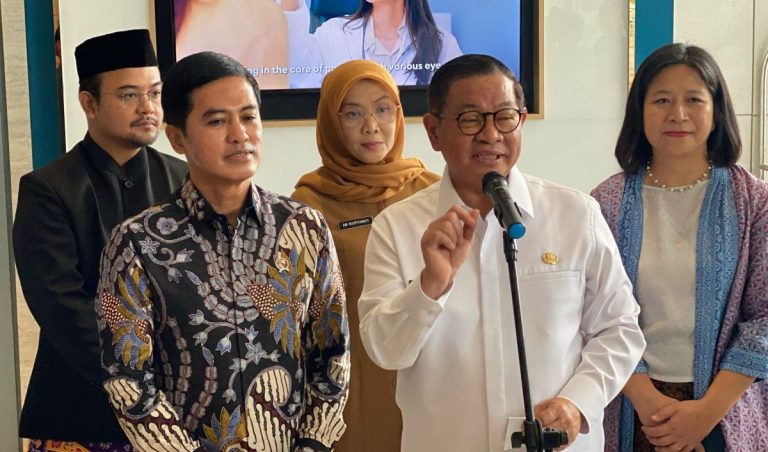 Macet Jakarta Tak Terelakkan, Pramono Dorong Warga Beralih ke Transportasi Umum : Okezone News