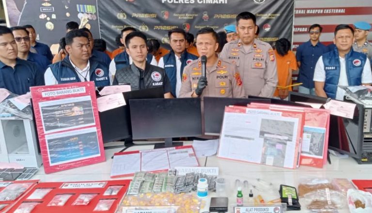 Rumah di Bandung Dijadikan Markas Judi Online, Empat Orang Ditangkap : Okezone News