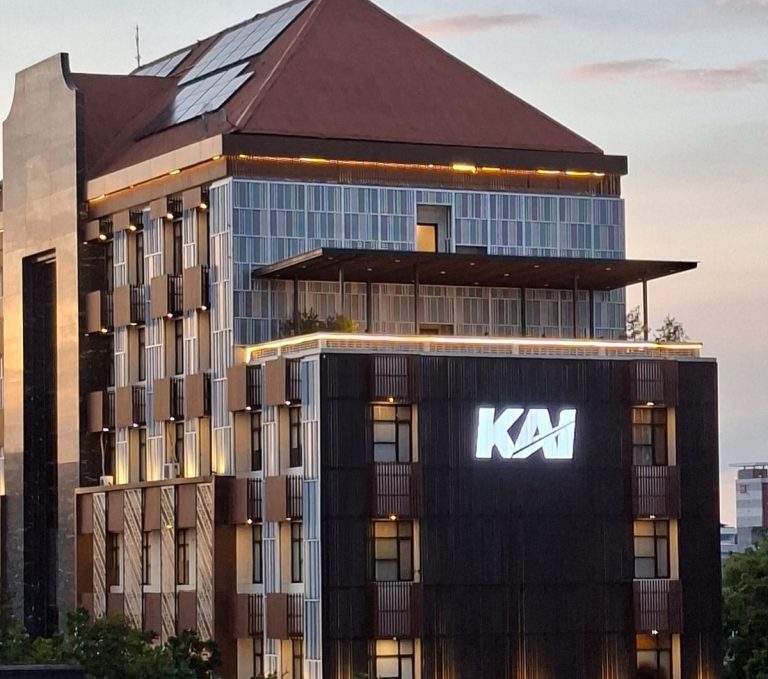 KRL Bandung Raya Kini Sampai Stasiun Cicalengka, Mulai 1 Februari 2026 : Okezone Economy