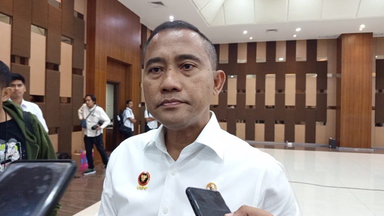 BNPT Dorong Presiden Teken Perpres Status Terorisme Indonesia : Okezone News