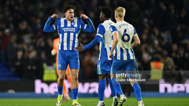 Kostoulas Cetak Gol Spektakuler, Hurzeler Puji Aksi Pemuda Brighton