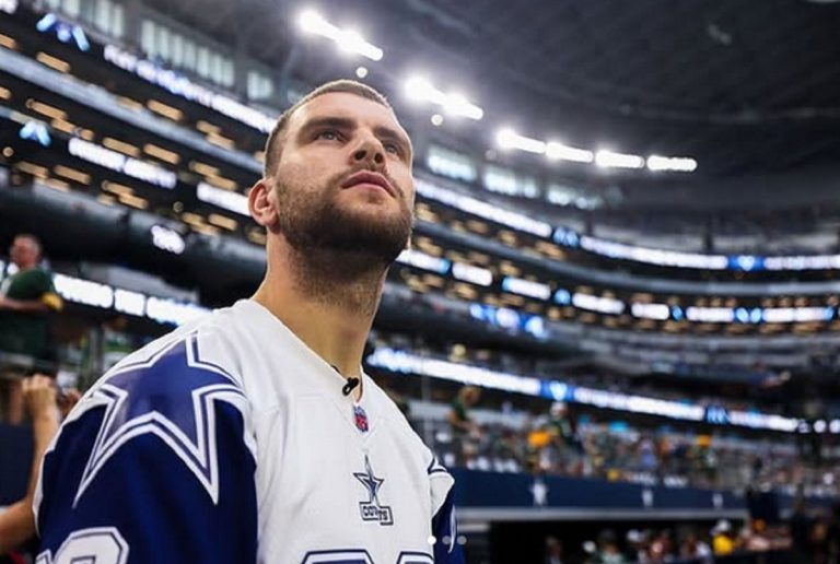 Dibocorkan FC Dallas, Kiper Timnas Indonesia Maarten Paes Gabung Persib Bandung Hari Ini? : Okezone Bola