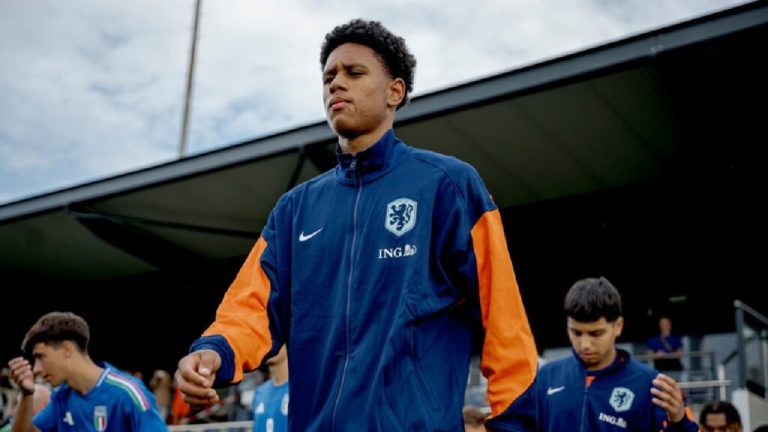 Milan Datangkan Juwensley Onstein Untuk Perkuat Milan Futuro