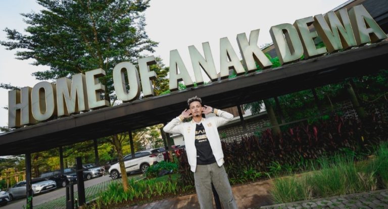 Pertajam Lini Serang, Dewa United Resmi Pinjam Bomber Maroko Noah Sadaoui : Okezone Bola