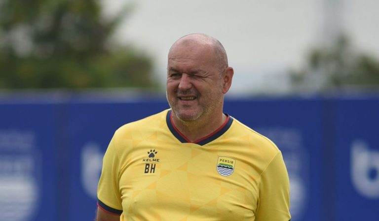 Bojan Hodak Tanggapi Rumor Layvin Kurzawa Gabung Persib Bandung: Akui Butuh Bek Kiri : Okezone Bola