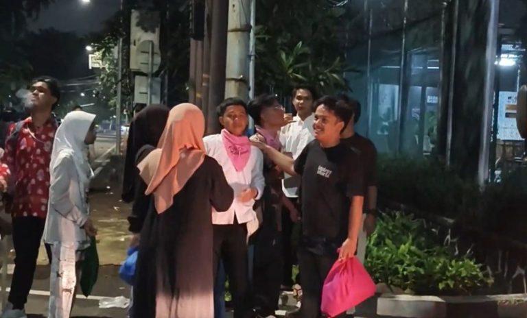 Terima Salinan Putusan, Lapas Salemba Bebaskan 19 Terpidana Kericuhan Demo Agustus : Okezone News