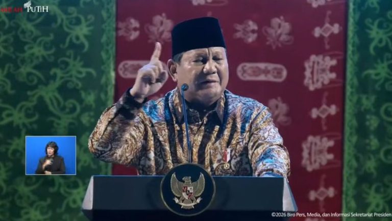 Prabowo Singgung Pihak yang Nyinyir: Nggak Apa, Kita Kerja dengan Bukti : Okezone News