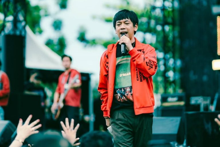 Rian DMasiv Bantah Lakukan Pelecehan Seksual: Itu Kasus Lama yang Dinaikin Lagi : Okezone Celebrity