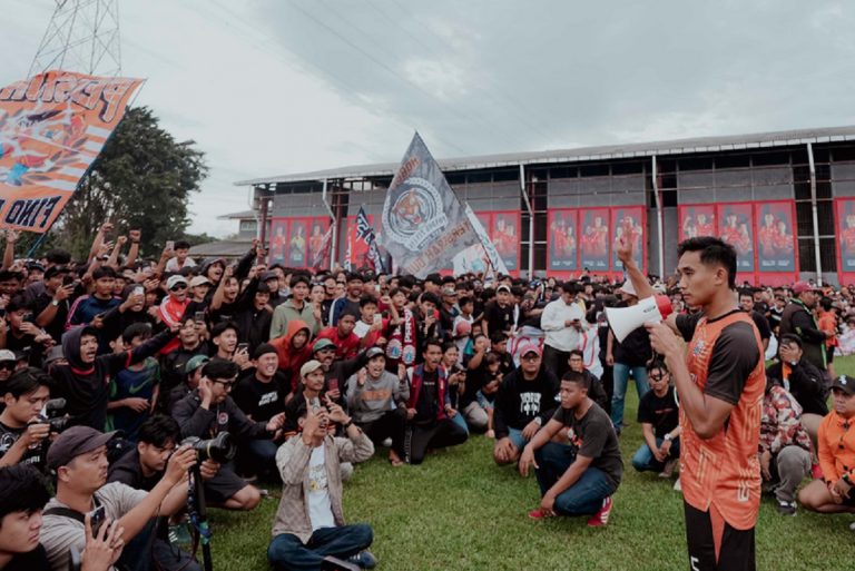 Persija Jakarta Tandang ke Markas Persib Bandung, Kukuh Wahyudi: 3 Poin Jadi Target! : Okezone Bola