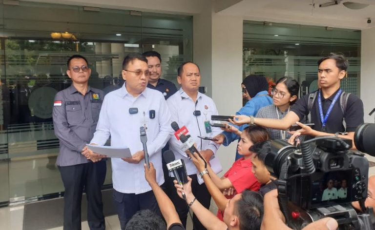 Satgas PKH Sebut 12 Perusahaan Diduga Jadi Penyebab Bencana Sumatera : Okezone News