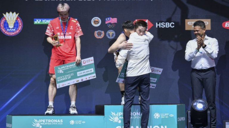 Tak Hanya Kunlavut, Bisakah Lee Chong Wei Menginspirasi Pemainnya Sendiri?