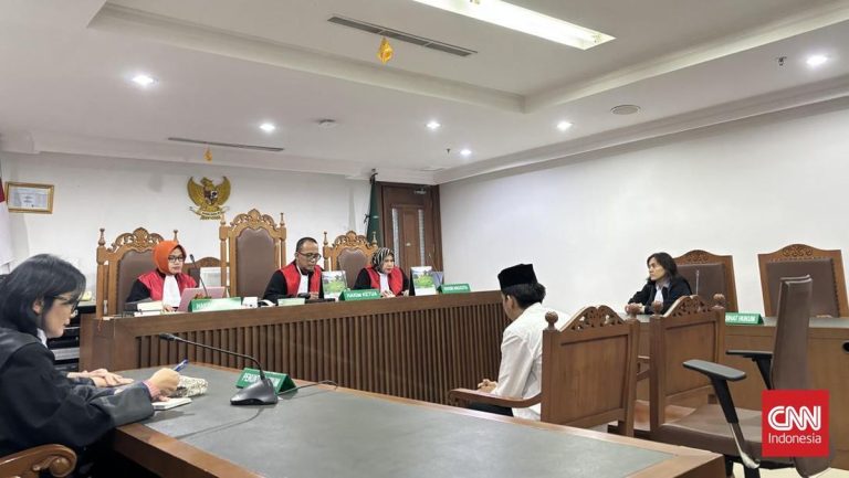 2 Pegawai Jasa Ekspedisi Bebas Bersyarat Terkait Demo Agustus 2025