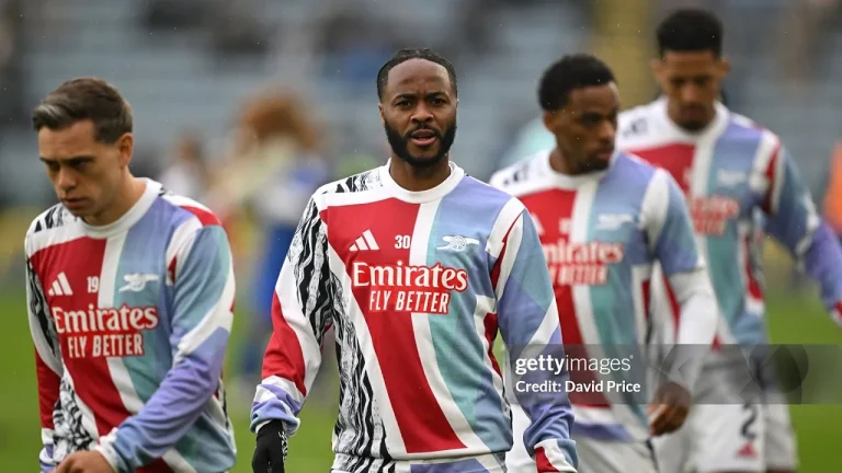 West Ham United Buka Peluang Datangkan Raheem Sterling