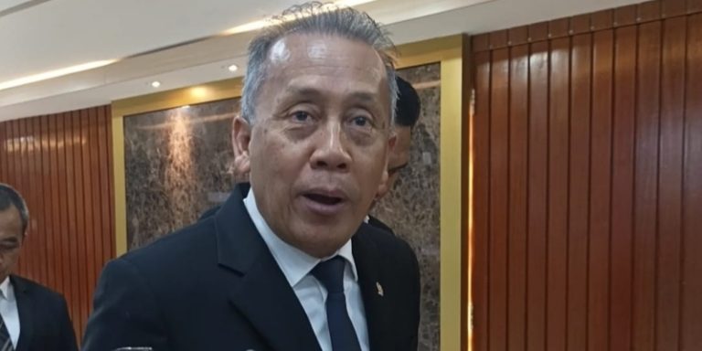 Sahroni Layak Kembali Pimpin Komisi III