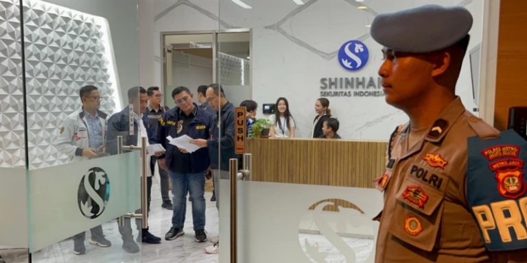 Bareskrim Umumkan 3 Tersangka Goreng Saham, Salah Satunya Bekas Staf BEI