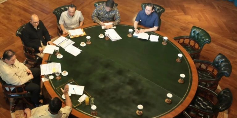 Prabowo Kumpulkan Para Menteri Sektor Ekonomi di Hambalang, Ada Apa?