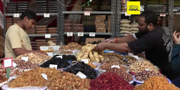 Mesir Kucurkan Bansos Rp13 Triliun Jelang Ramadan, Gaji PNS Dibayar Lebih Awal