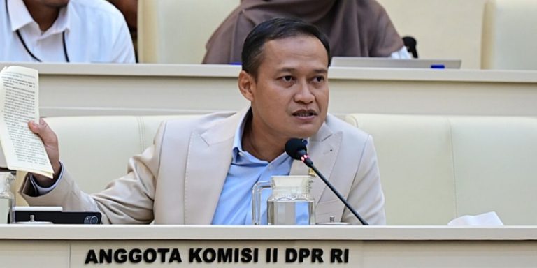 DPR Harap Polemik Guru dan MBG Tak Salah Arah