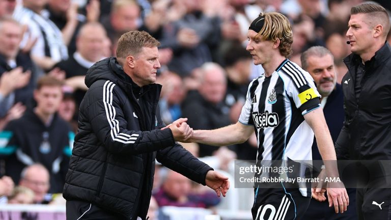 Eddie Howe Beri Sinyal Besar soal Posisi Anthony Gordon