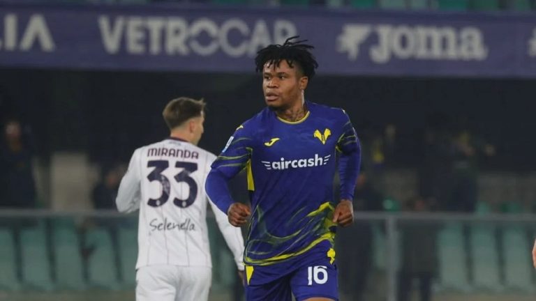 Gift Orban Protes Karena Dapat Kartu Merah Gaib di Laga Lawan Parma