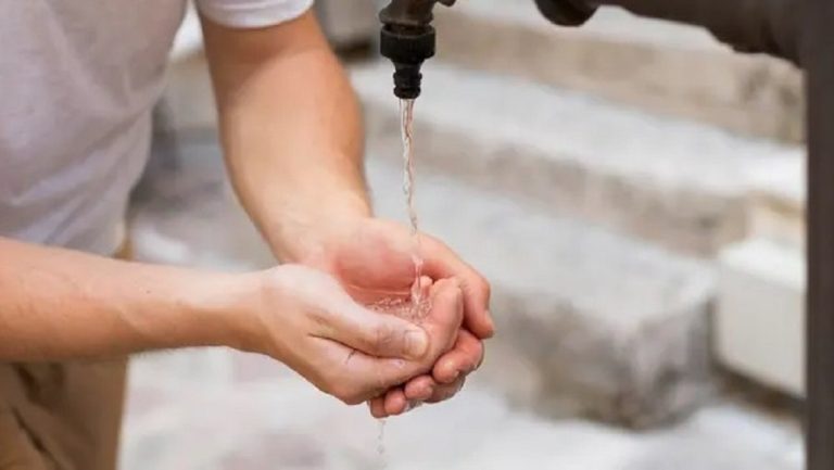 Tata Cara Wudhu Saat Puasa Ramadhan dengan Benar : Okezone Muslim