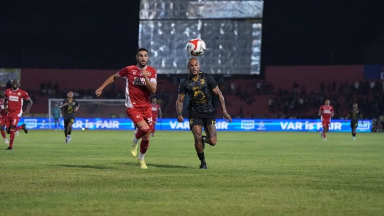 Penyebab Malut United Gagal Menang dari Semen Padang di Super League 2025-2026 : Okezone Bola
