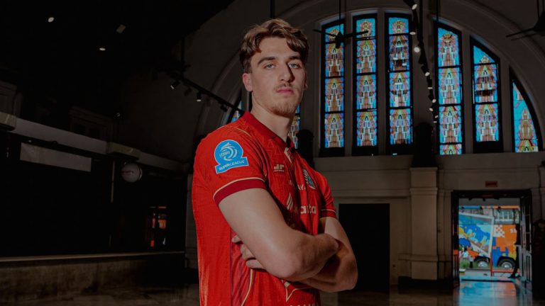 BREAKING NEWS: Persija Jakarta Resmi Datangkan Mauro Zijlstra sang Penyerang Timnas Indonesia! : Okezone Bola