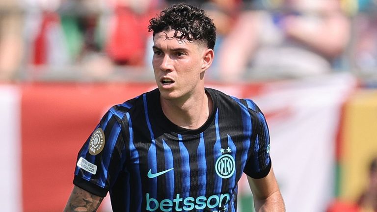 Media Italia Kritik Penampilan Alessandro Bastoni di Laga Melawan Juve