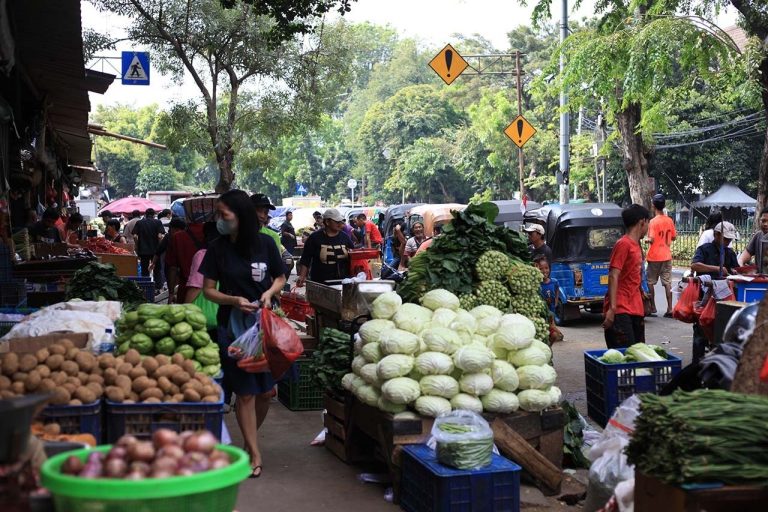 Harga Beras, Cabai hingga Telur Turun Jelang Ramadhan 2026 : Okezone Economy