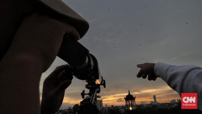 Pemerintah 19 Februari, Muhammadiyah 18 Februari