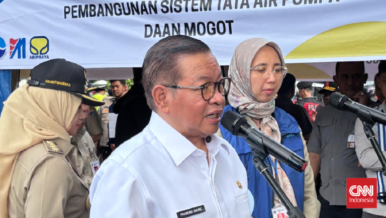 Tak Boleh Ada Lagi Pasang Atribut Partai di Flyover Jakarta