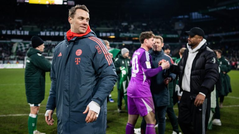 Punya Stok Kiper Melimpah, Max Eberl Santai dengan Masa Depan Manuel Neuer