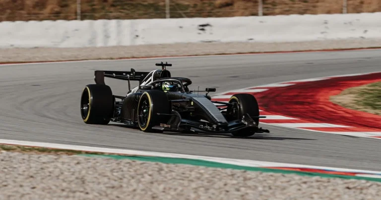 Sergio Perez Siap Eksplorasi Perdana Cadillac di F1